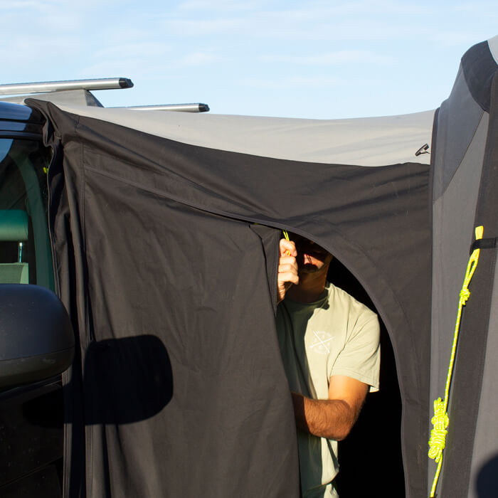 Roadiebase Camper Link Twin Side Access Doors