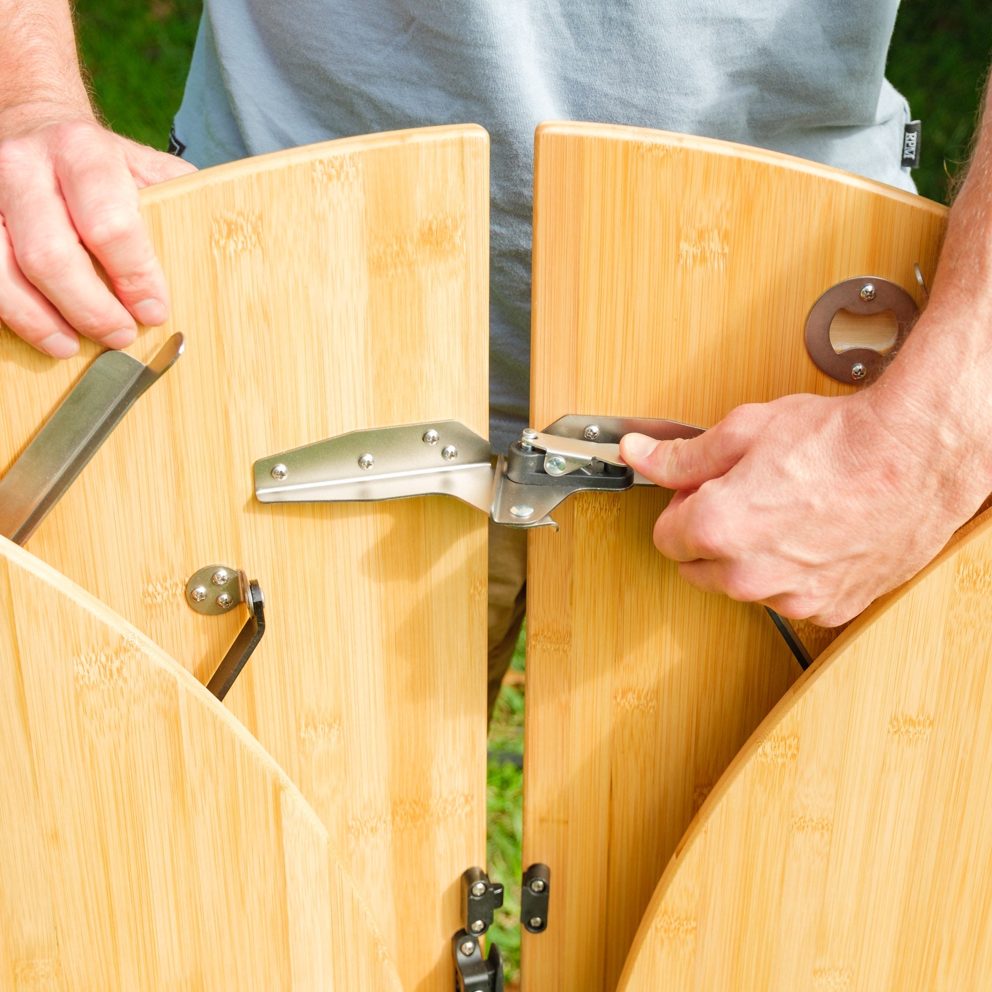 Zempire Kitpac Pro - Round Bamboo Camping Table – Zempire UK