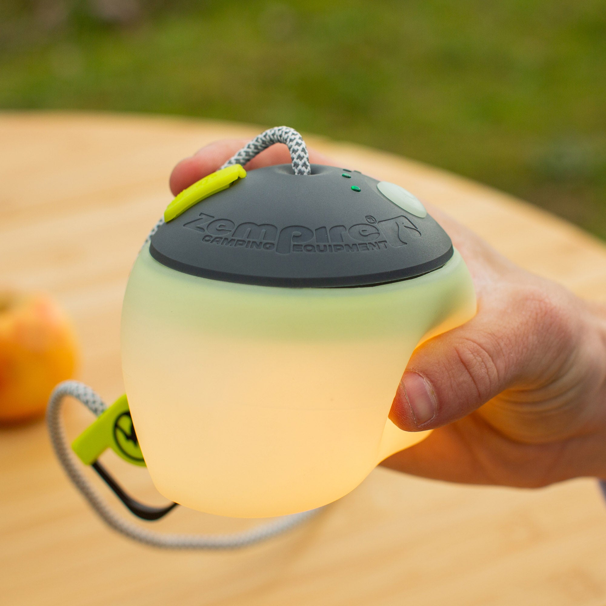 Zempire Megadome 300 Camp Light – Zempire UK