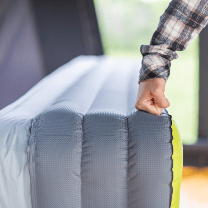 Monstabed Twin 001 Key Feature Aero Frame Base  1