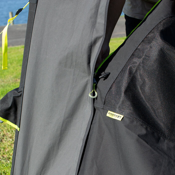 Roadiebase Deluxe Wall L Zips On Easily